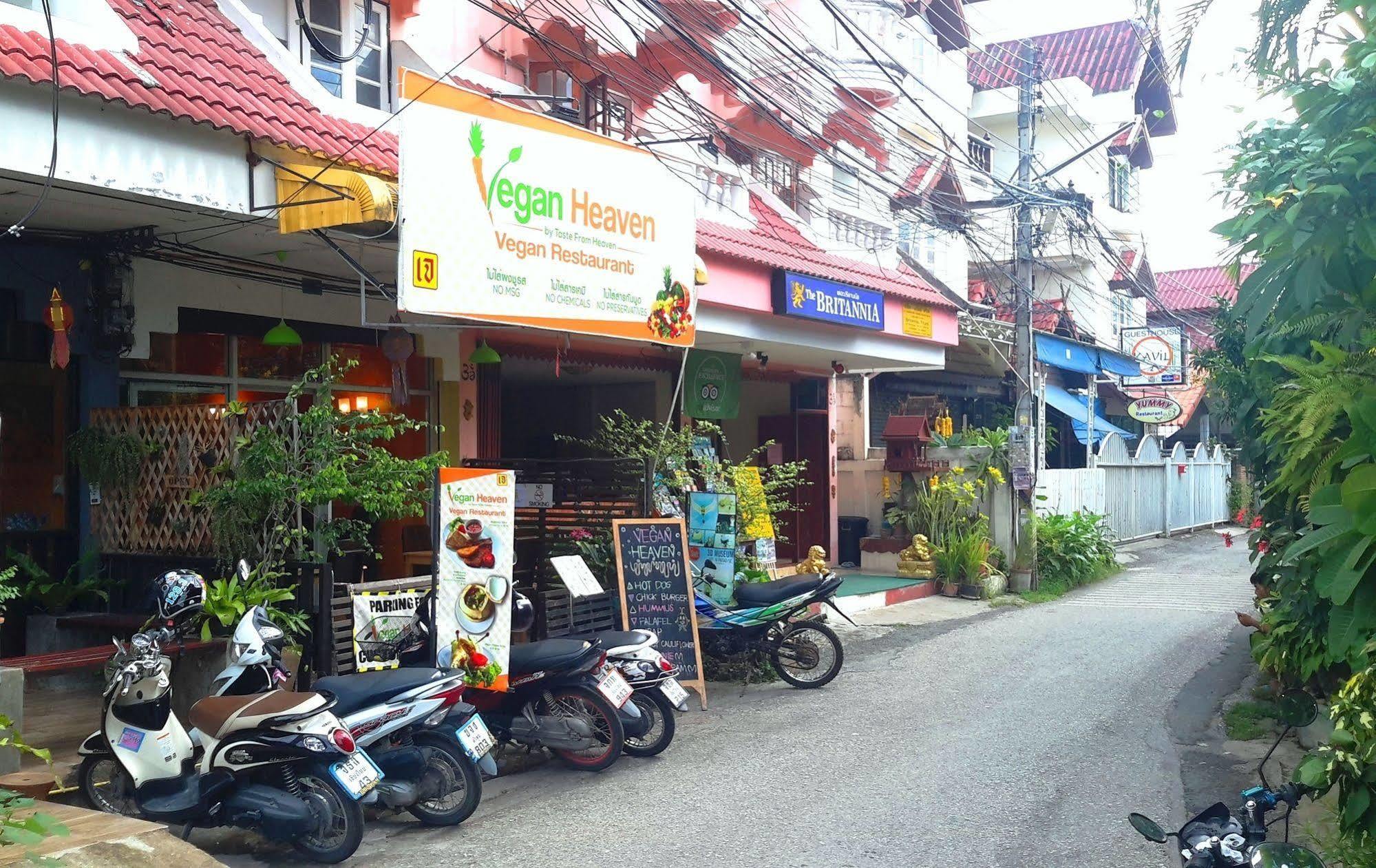 Hotel The Britannia Chiang Mai Exterior foto