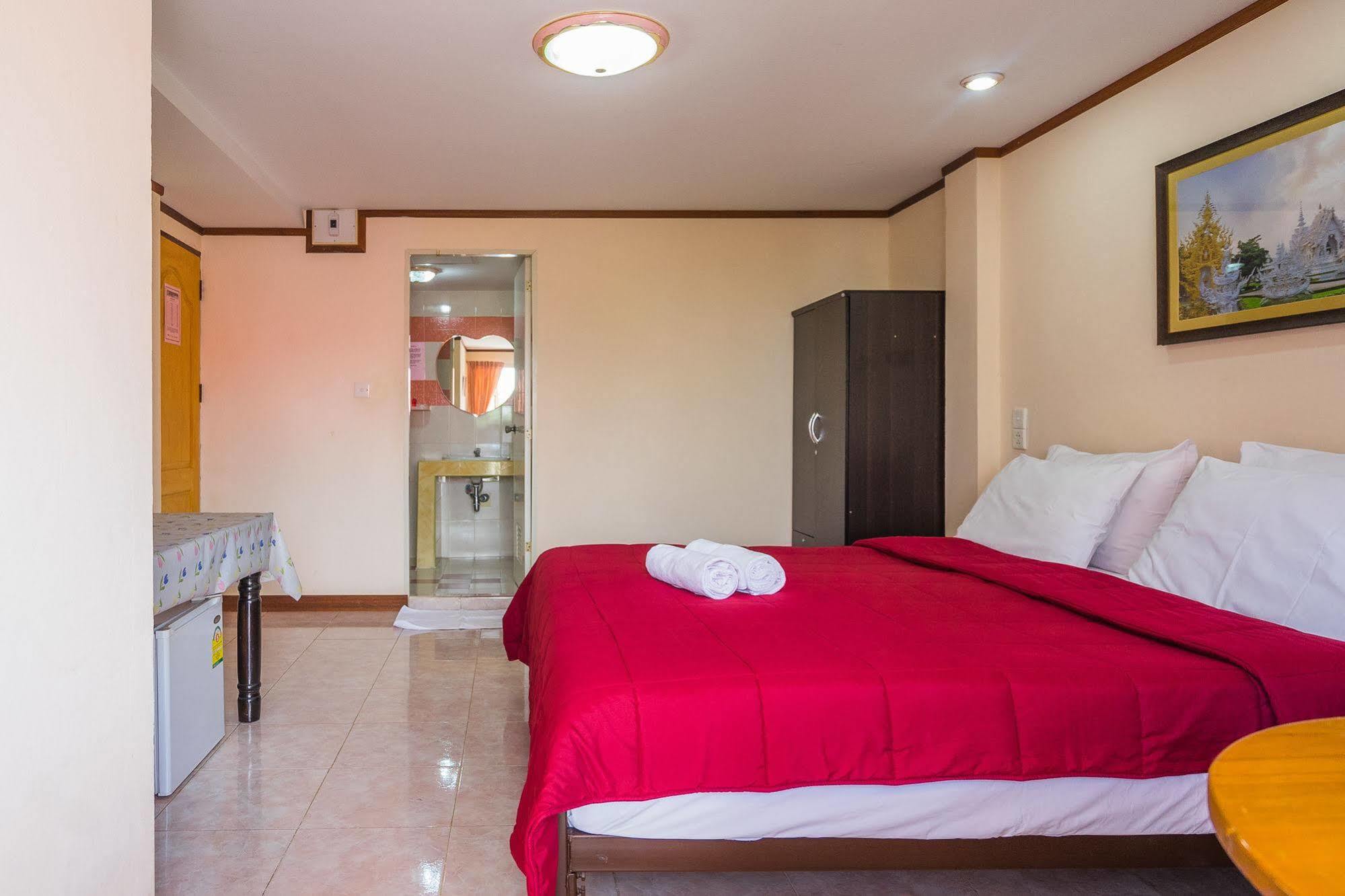 Hotel The Britannia Chiang Mai Exterior foto